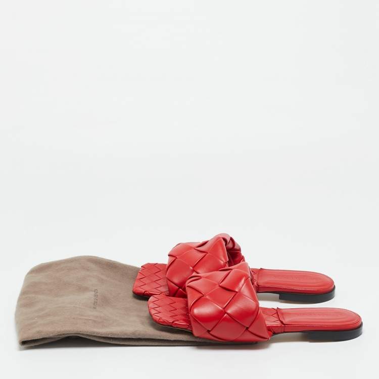 Pre Owned Bottega Veneta Lido Size 38 Red Intrecciato Leather Flat Slide