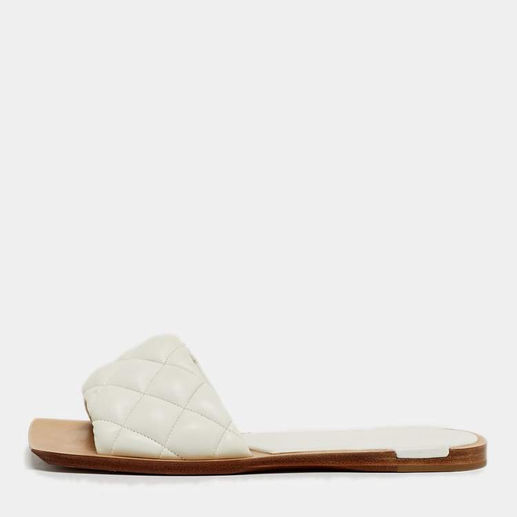 Pre Owned Bottega Veneta Lido Size 36 White Leather Flat Slides 