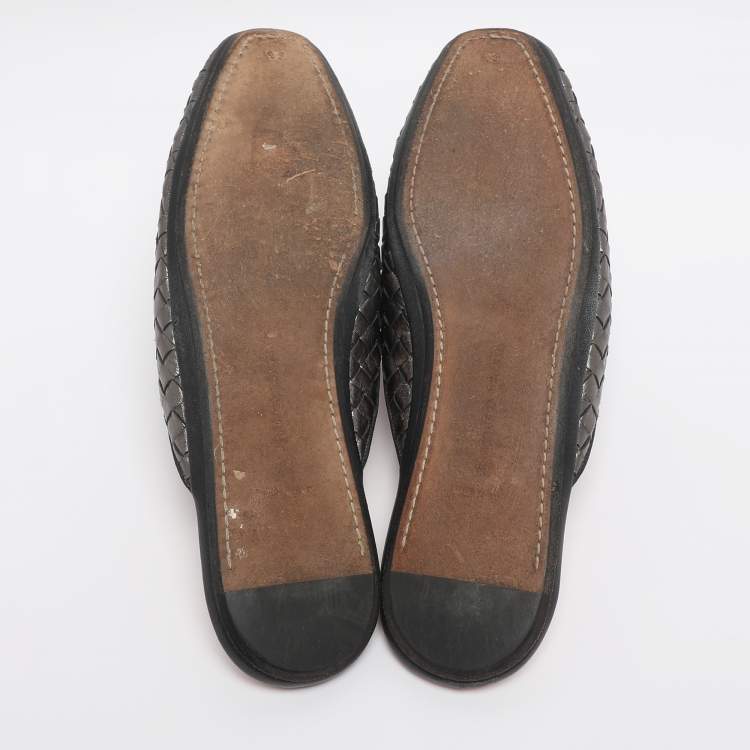 Pre Owned Bottega Veneta Fiandra Size 41 Silver Intrecciato Leather Flat Mules