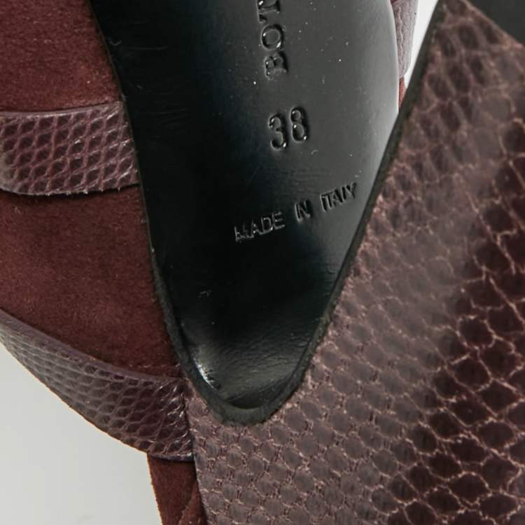 مملوكة مسبقًا Bottega Veneta Size 38 Burgundy Lizard Embossed Leather and Suede Strappy Sandals