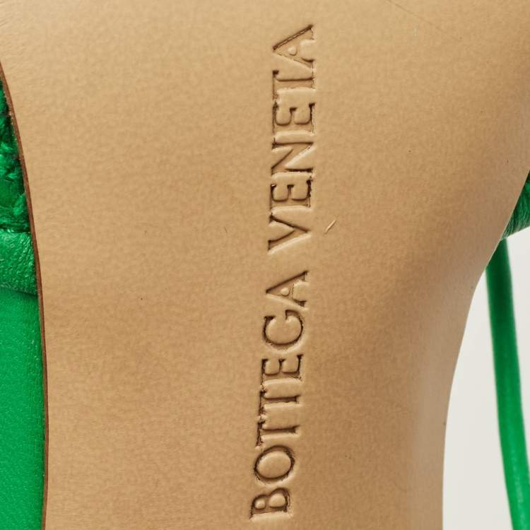 Pre Owned Bottega Veneta Stretch Size 40 Green Crochet and Leather Ankle Tie Pumps