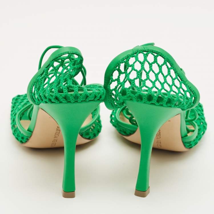 Pre Owned Bottega Veneta Stretch Size 40 Green Crochet and Leather Ankle Tie Pumps