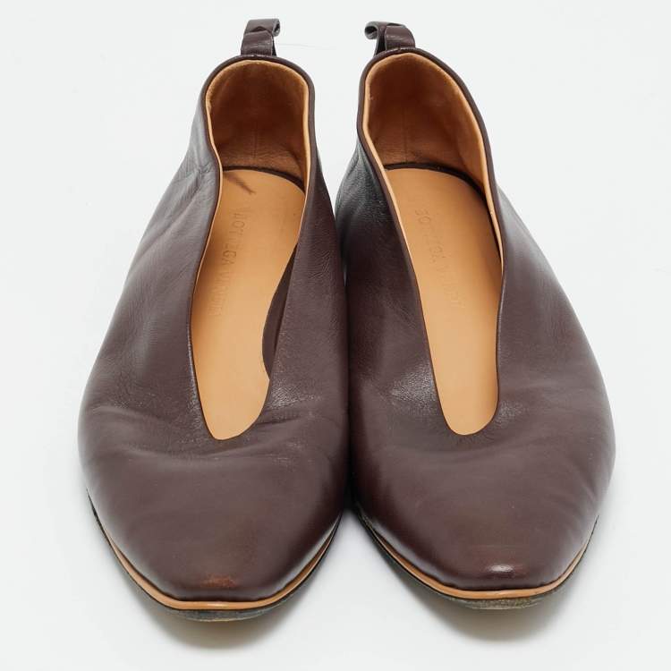 Pre Owned Bottega Veneta Almond Size 37 Burgundy Leather Ballet Flats