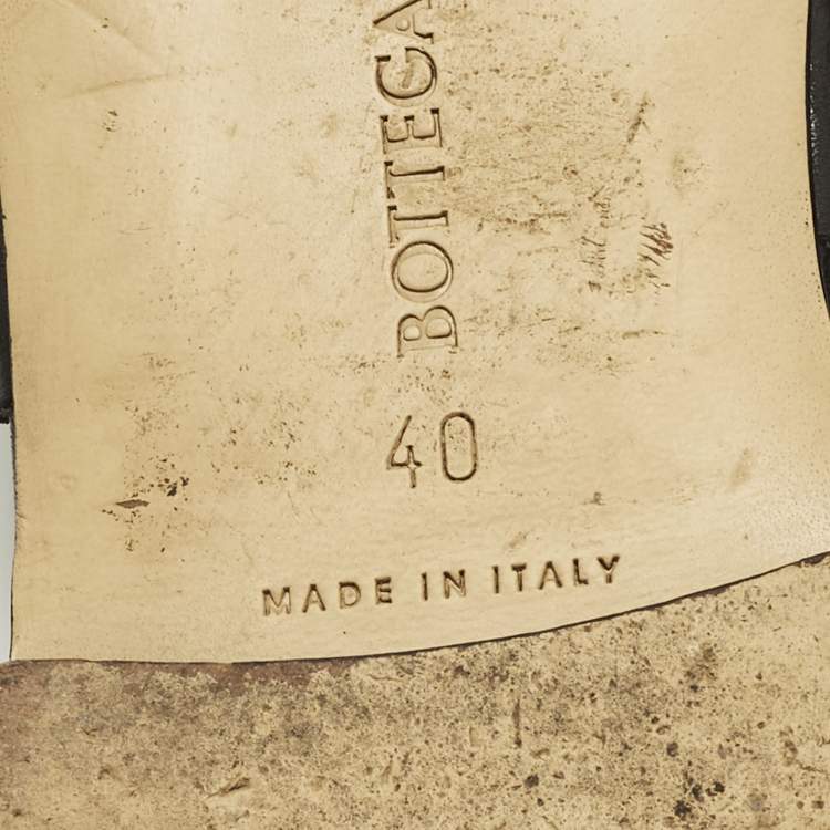 Pre Owned Bottega Veneta Lido Size 40 Black Quilted Leather Flat Sandals