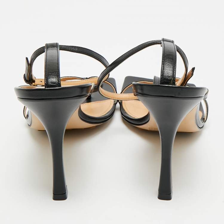 مملوكة مسبقًا Bottega Veneta Stretch Size 40 Black Leather Ankle Strap Sandals