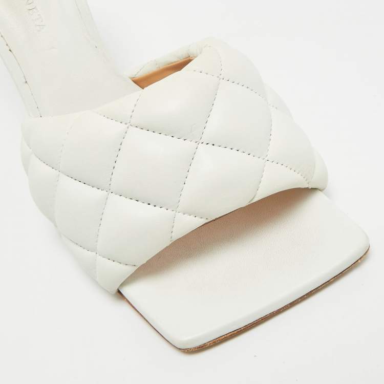 Pre Owned Bottega Veneta Lido Size 38 White Leather Slide Sandals