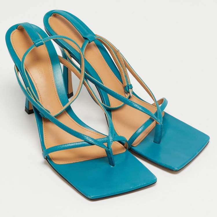 Pre Owned Bottega Veneta Stretch Size 40 Blue Leather Ankle Strap Sandals
