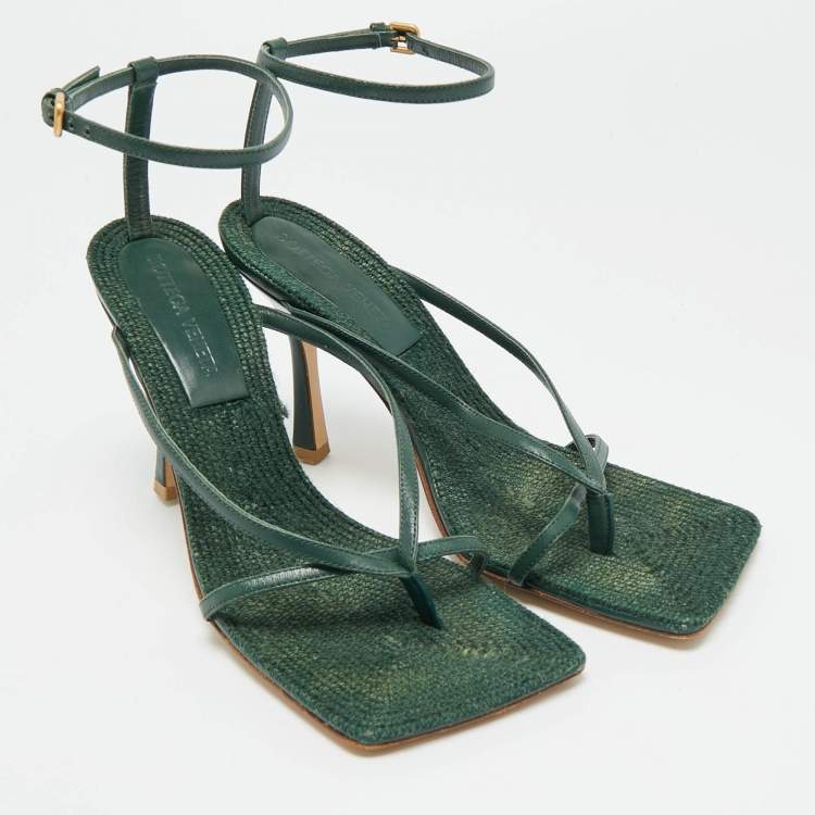 Pre Owned Bottega Veneta Stretch Size 37 Green Leather Ankle Strap Sandals