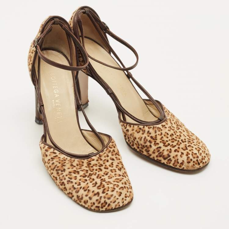 Pre Owned Bottega Veneta Size 38.5 Beige/Brown Leopard Print Calf Hair Ankle Strap D'orsay Pumps