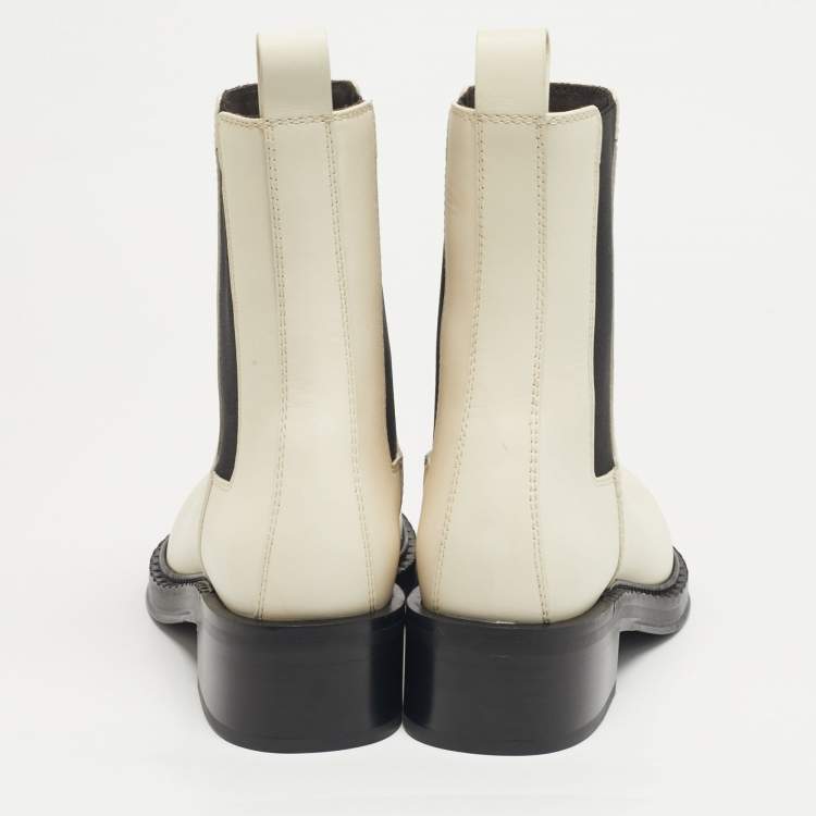 مملوكة مسبقًا Bottega Veneta Cliff Size 38 White Leather Ankle Length Boots