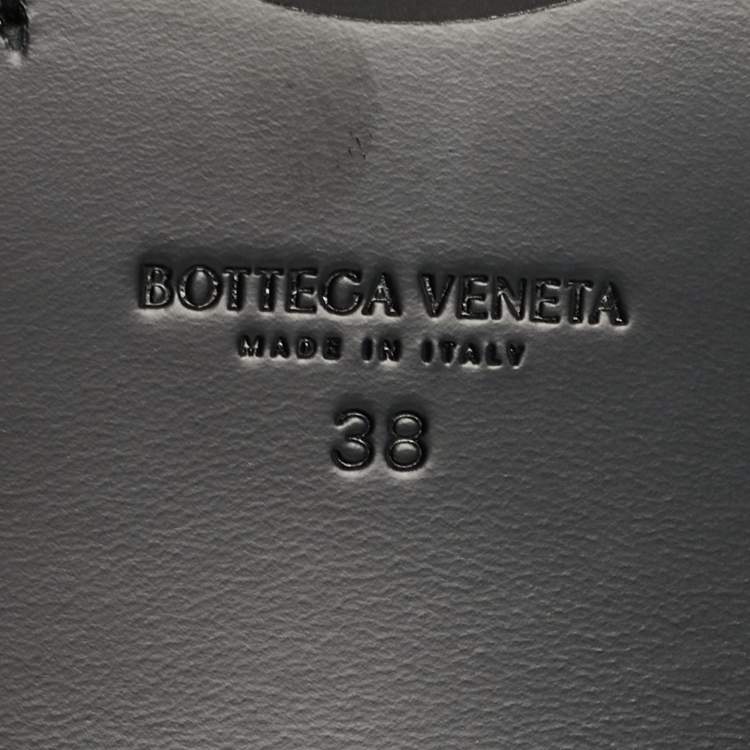 مملوكة مسبقًا Bottega Veneta Cliff Size 38 White Leather Ankle Length Boots