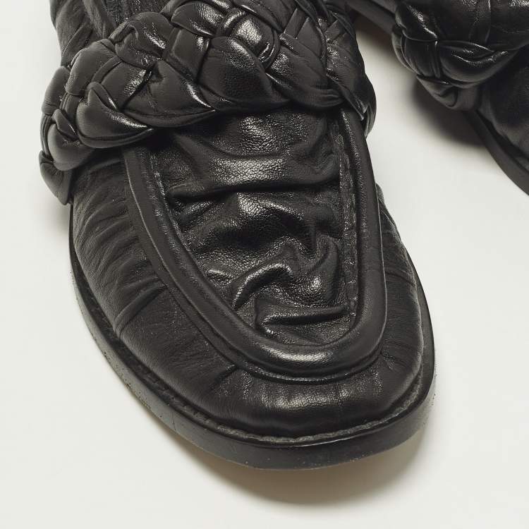 Pre Owned Bottega Veneta Astair Size 39 Black Leather Braided Loafers