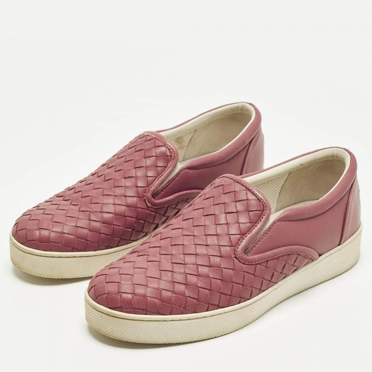 Pre Owned Bottega Veneta Size 37.5 Pink Intrecciato Leather Slip On Sneakers
