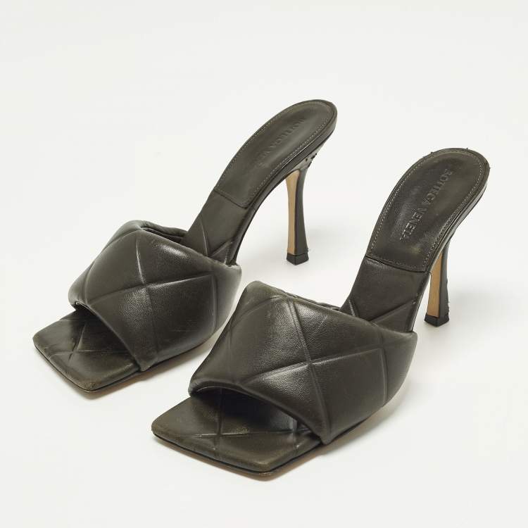 Pre Owned Bottega Veneta Lido Size 40.5 Dark Green Quilted Leather Slide Sandals