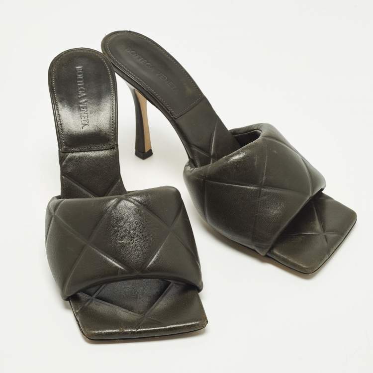 Pre Owned Bottega Veneta Lido Size 40.5 Dark Green Quilted Leather Slide Sandals
