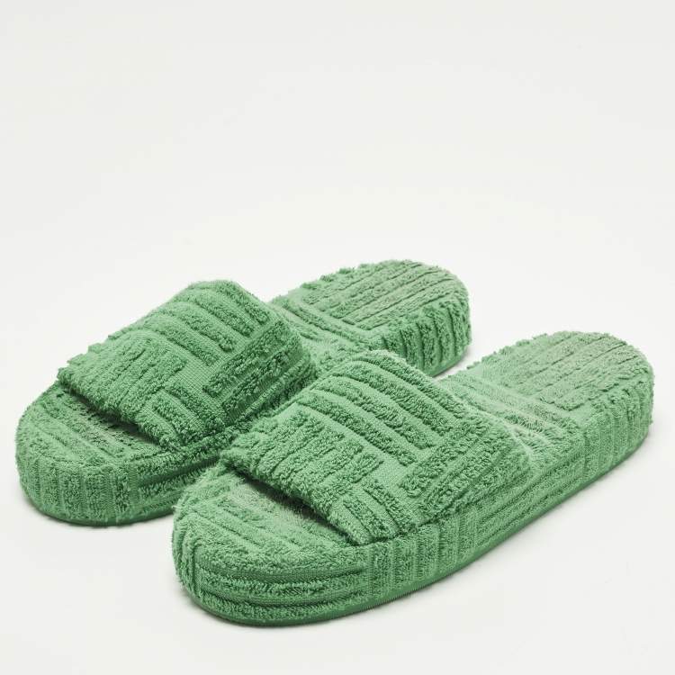 Pre Owned Bottega Veneta Resort Sponge Size 39 Green Fabric Flats