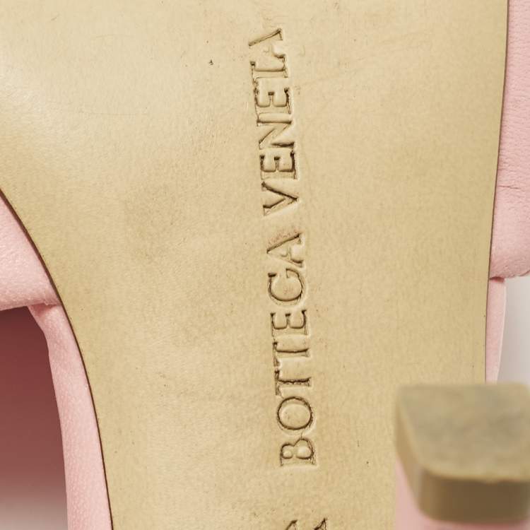 Pre Owned Bottega Veneta Lido Size 41 Pink Quilted Leather Slide Sandals