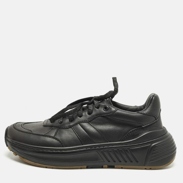 مملوكة مسبقًا Bottega Veneta Speedster Size 39 Black Leather Low Top Sneakers