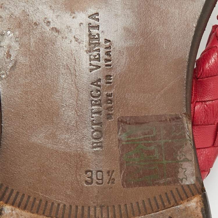 Pre Owned Bottega Veneta Size 39.5 Red Intrecciato Leather Thong Flats