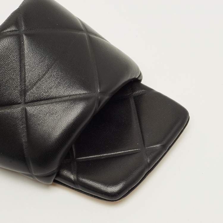 Pre Owned Bottega Veneta Lido Size 38 Black Leather Flat Slides