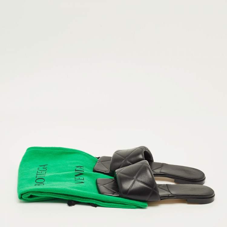 Pre Owned Bottega Veneta Lido Size 38 Black Leather Flat Slides