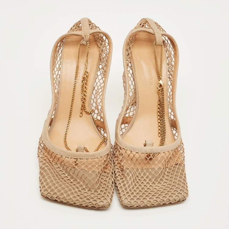 مملوكة مسبقًا Bottega Veneta Stretch Size 41 Beige Crochet and Leather Pumps