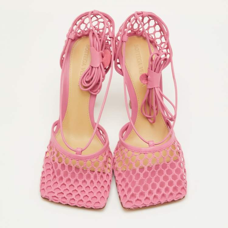 Pre Owned Bottega Veneta Stretch Size 38 Pink Mesh and Leather Ankle Wrap Sandals