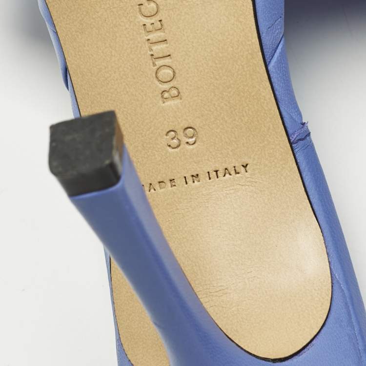 Pre Owned Bottega Veneta Lido Size 39 Blue Quilted Leather Slide Sandals