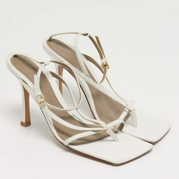 Pre Owned Bottega Veneta Stretch Size 38 White Leather Ankle Strap Sandals
