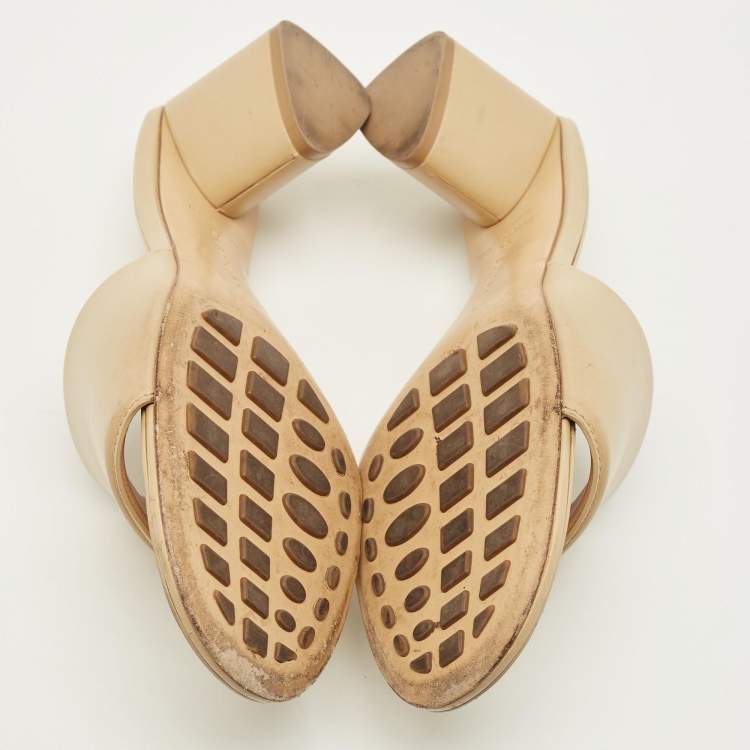 Pre Owned Bottega Veneta Size 38 Beige Leather Band Slide Sandals