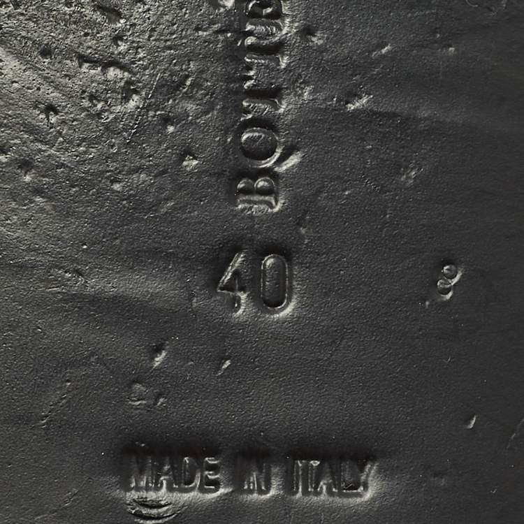 Pre Owned Bottega Veneta Size 40 Red Leather and Patent Leather Flat Slides 