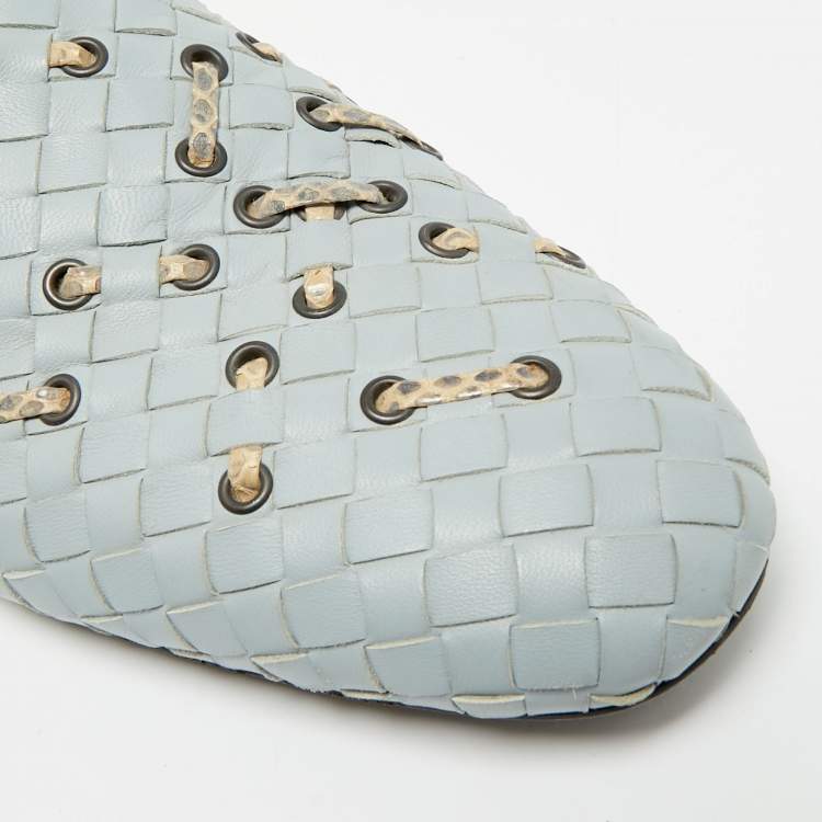 Pre Owned Bottega Veneta Fiandra Size 38.5 Grey Intrecciato Leather Flat Mules
