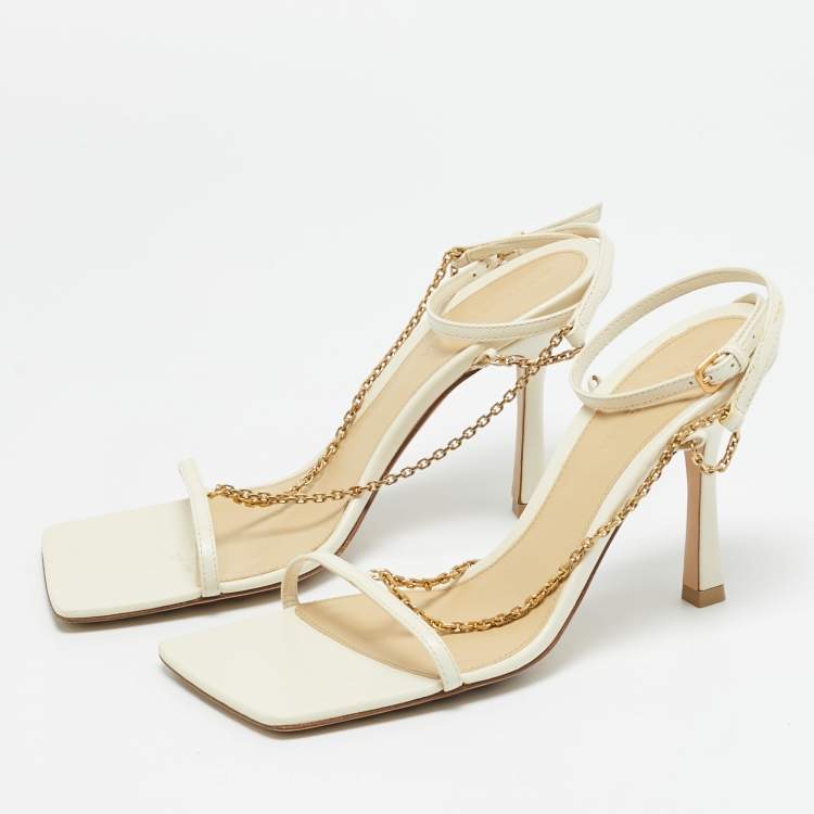 Pre Owned Bottega Veneta Size 37 Cream Leather Chain Ankle Strap Sandals