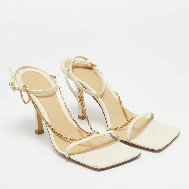Pre Owned Bottega Veneta Size 37 Cream Leather Chain Ankle Strap Sandals