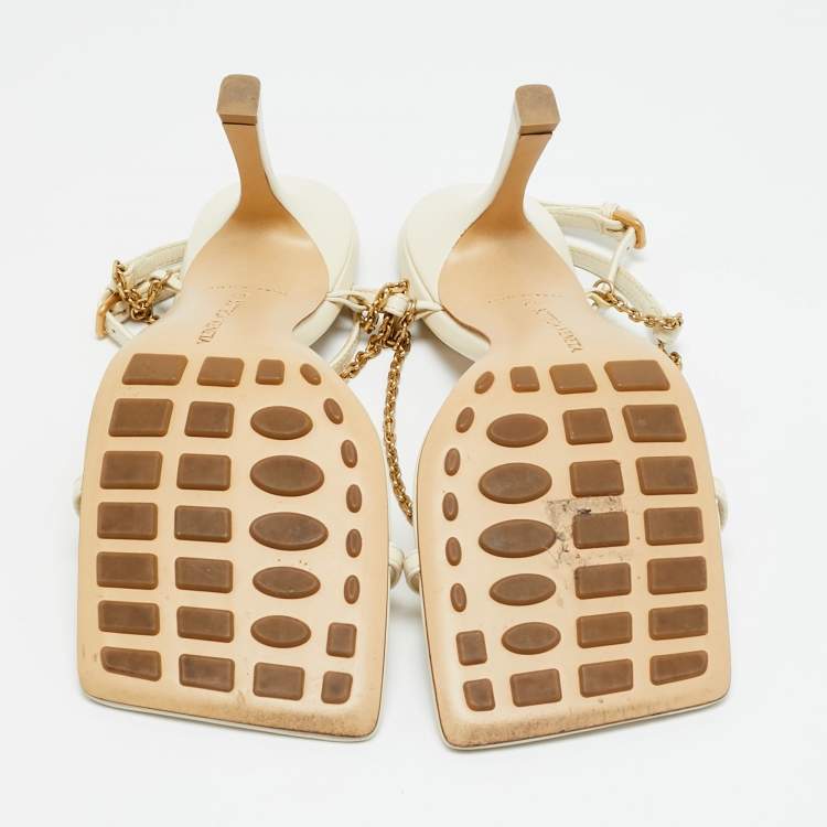 Pre Owned Bottega Veneta Size 37 Cream Leather Chain Ankle Strap Sandals
