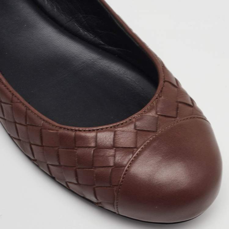 Pre Owned Bottega Veneta Size 37.5 Brown Intrecciato Leather Ballet Flats