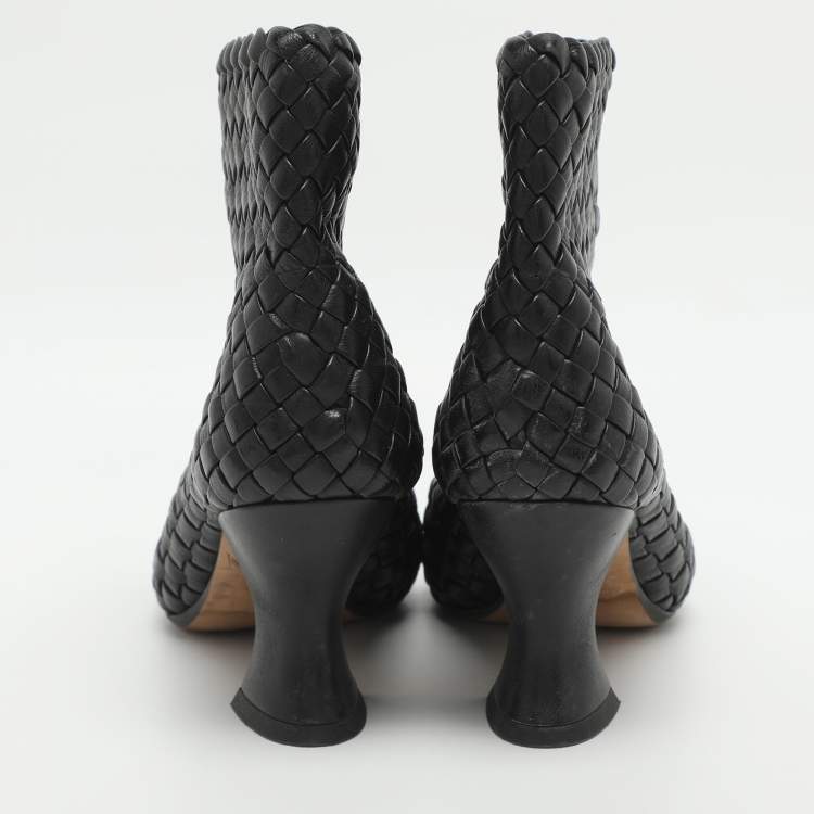 Pre Owned Bottega Veneta Size 36 Black Leather Ankle Length Boots