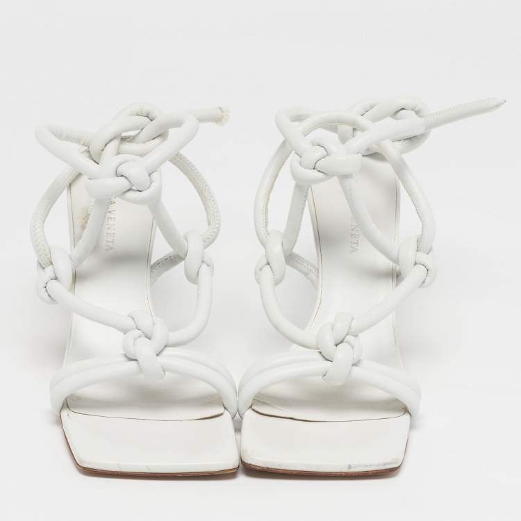 Pre Owned Bottega Veneta Knot Size 38 White Leather Ankle Strap Sandals