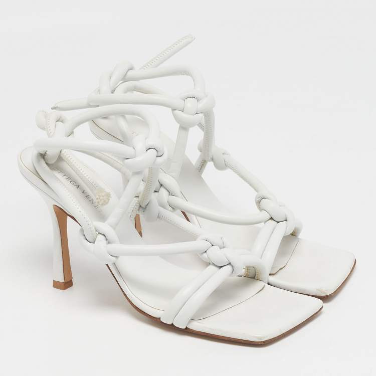 Pre Owned Bottega Veneta Knot Size 38 White Leather Ankle Strap Sandals