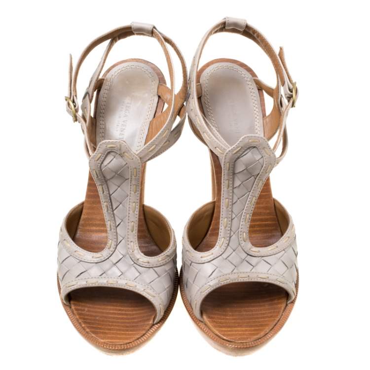 Pre Owned Bottega Veneta Grey Intrecciato Leather Ankle Strap Platform Sandals Size 36