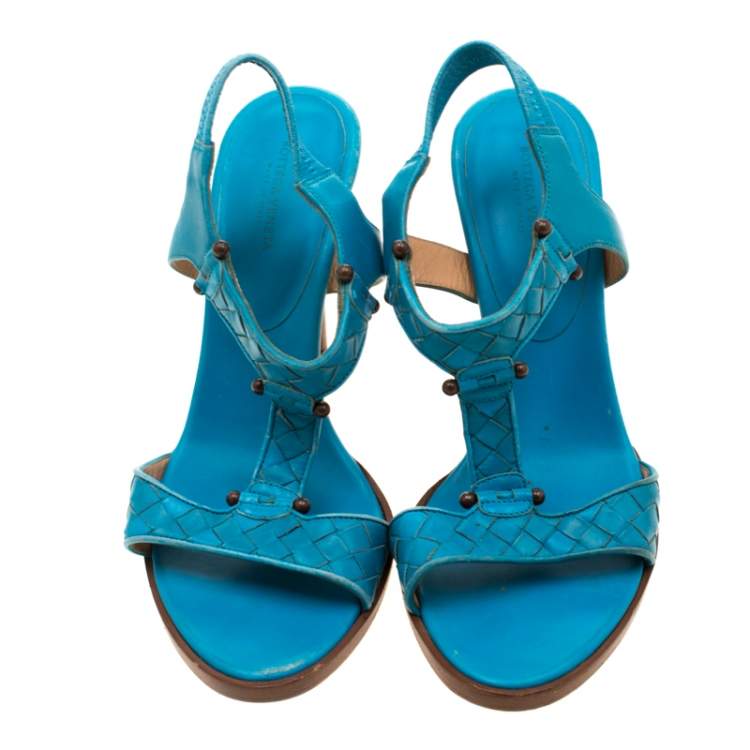 Pre Owned Bottega Veneta Blue Intrecciato Leather T Strap Sandals Size 37