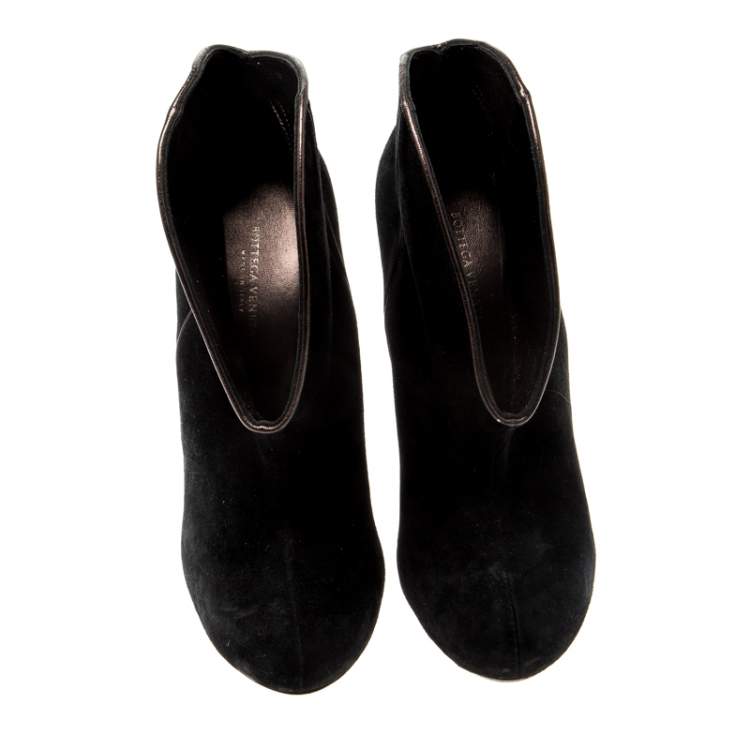 Pre Owned Bottega Veneta Black Suede Wedge Ankle Boots Size 35.5