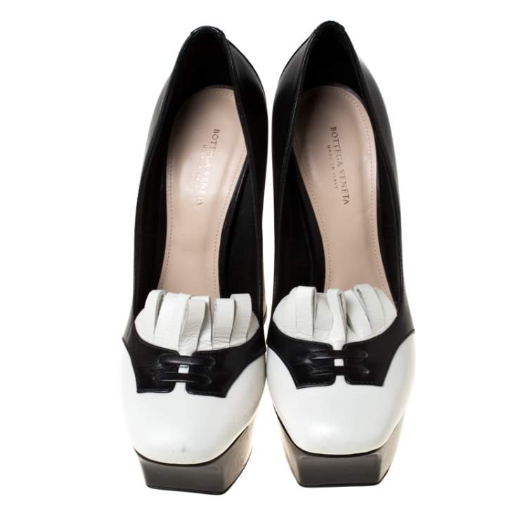 Pre Owned Bottega Veneta Black/White Leather Frill Detail Platform Block Heel Pumps Size 37