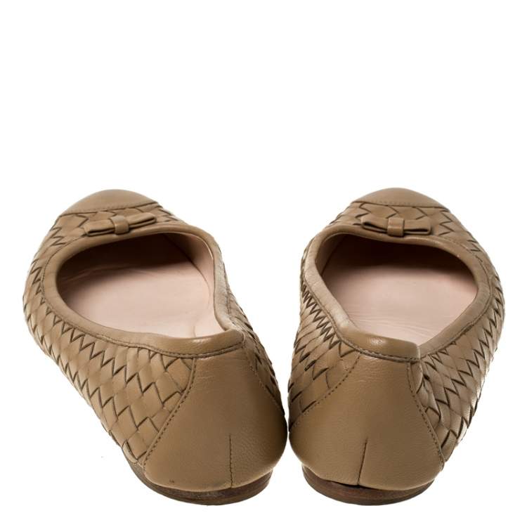 Pre Owned Bottega Veneta Beige Intrecciato Leather Bow Ballet Flats Size 37