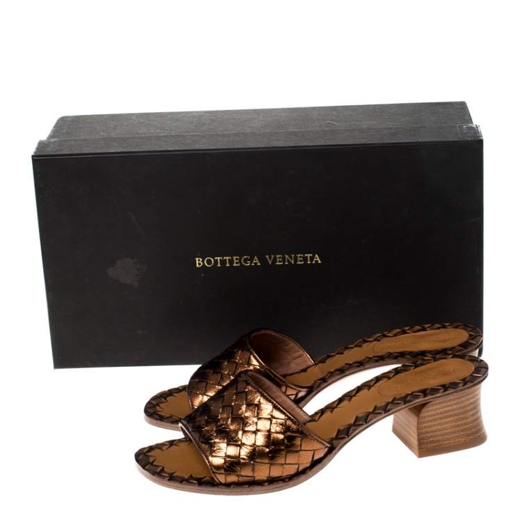 Pre Owned Bottega Veneta Metallic Brown Leather Intrecciato Sandals Size 36