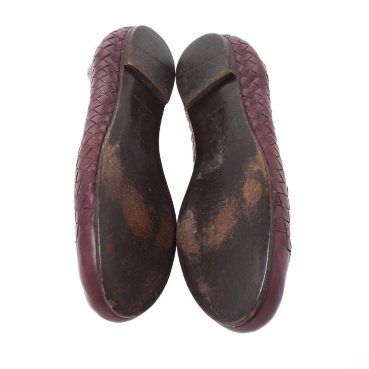 Pre Owned Bottega Veneta Burgundy Intrecciato Leather Ballet Flats Size 39.5