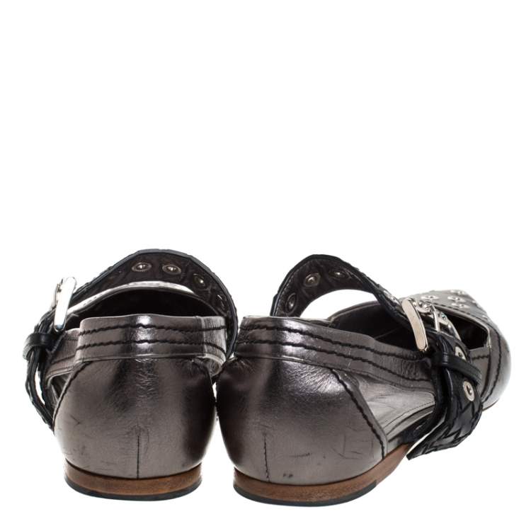 Pre Owned Bottega Veneta Metallic Silver Leather Eyelet Embellished Mary Jane Ballerina Flats Size 39