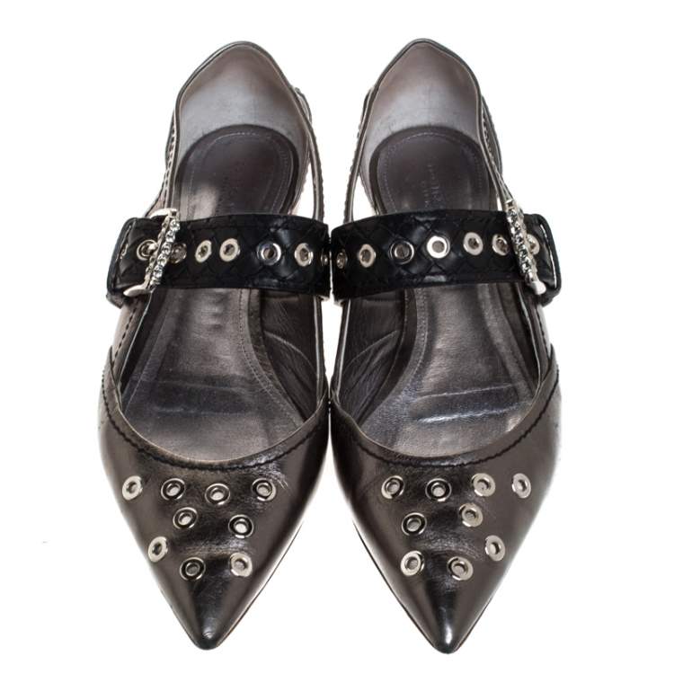 Pre Owned Bottega Veneta Metallic Silver Leather Eyelet Embellished Mary Jane Ballerina Flats Size 39