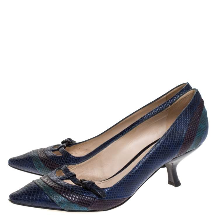 Pre Owned Bottega Veneta Blue Lizard Kitten Heel Pumps Size 39