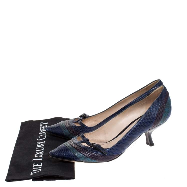 Pre Owned Bottega Veneta Blue Lizard Kitten Heel Pumps Size 39